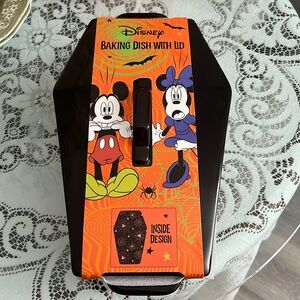 Halloween coffin shaped Disney
baking dish with lid 2024